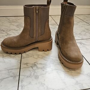 Universal Thread Taupe Suede Chunky Platform Chelsea Boots